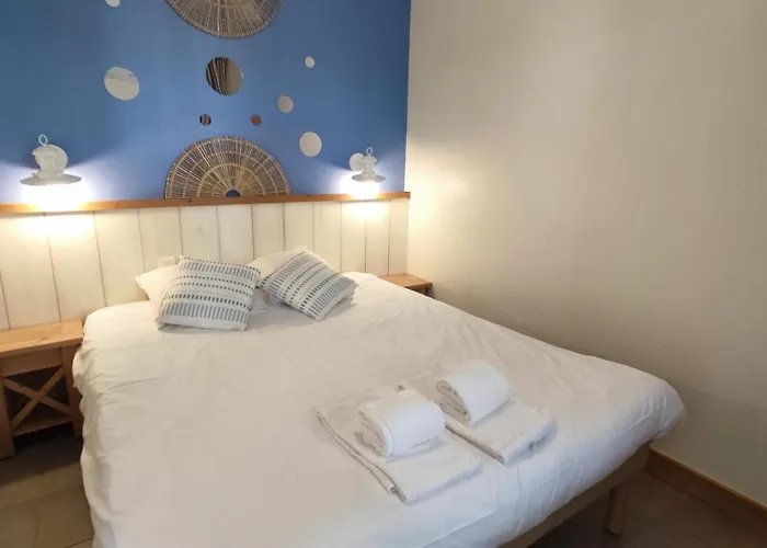 Argousiers 20 Appart hôtel 3*